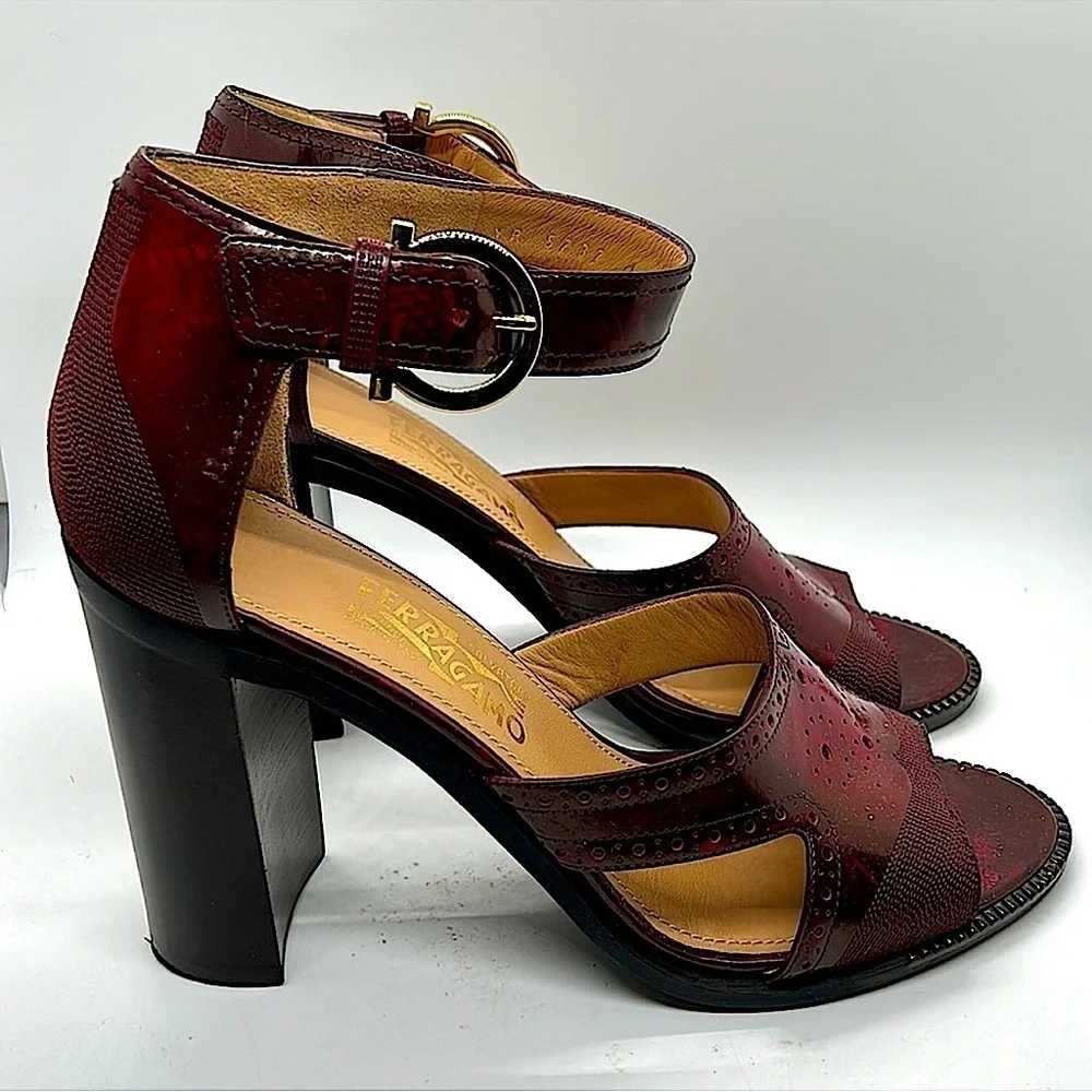 Salvatore Ferragamo Naula cherry Leather Gancini Buckle Heel Sandals Womens 5